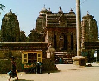 Sri  Mukhalingeswara Swamy Temple Image